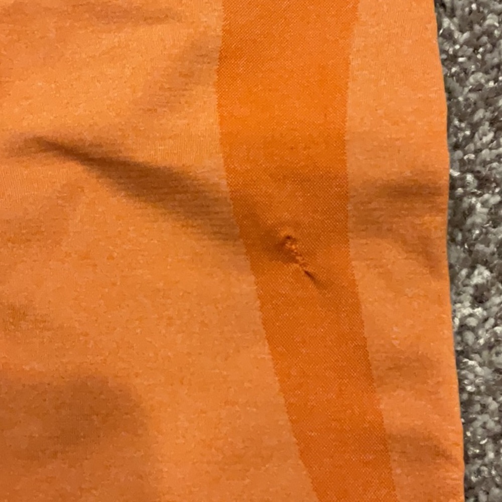 NVGTN Women’s Leggings Size S - Picture 3 of 5